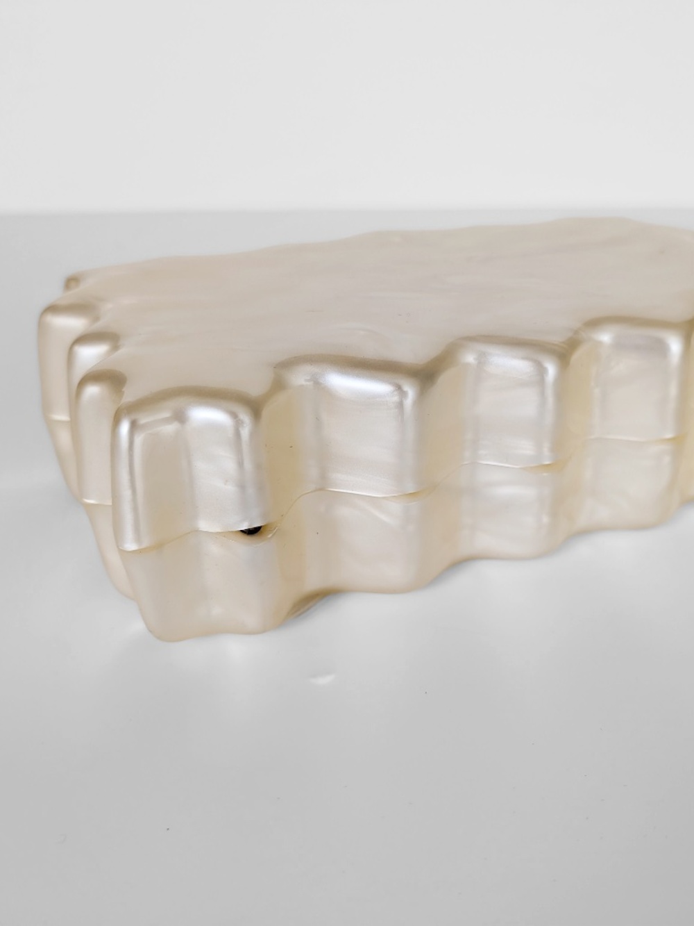 Cult Gaia Paloma Ivory Pearlescent Acrylic Sculptural Clutch - Picture 13 of 16